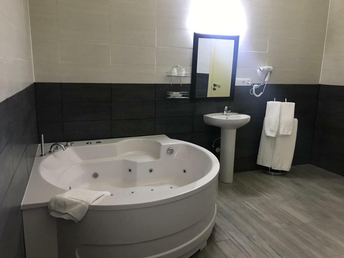 Hotel O Camino O Barco de Valdeorras Zewnętrze zdjęcie